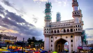 Charminar landmark representing traditional and modern salon hiring in Hyderabad